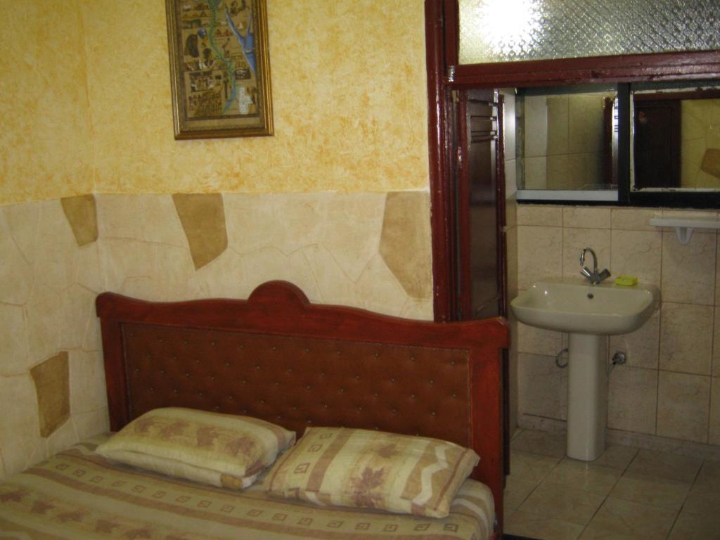 Talal Hotel Бейрут Экстерьер фото
