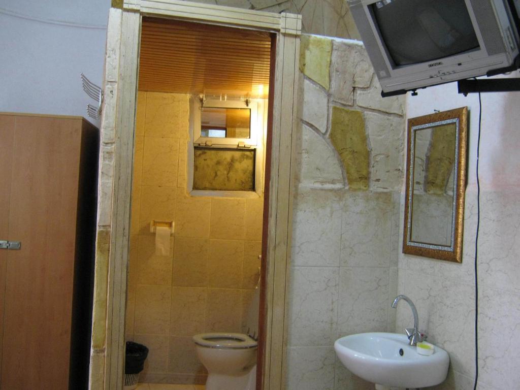 Talal Hotel Бейрут Экстерьер фото