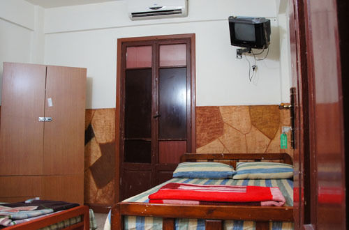 Talal Hotel Бейрут Экстерьер фото